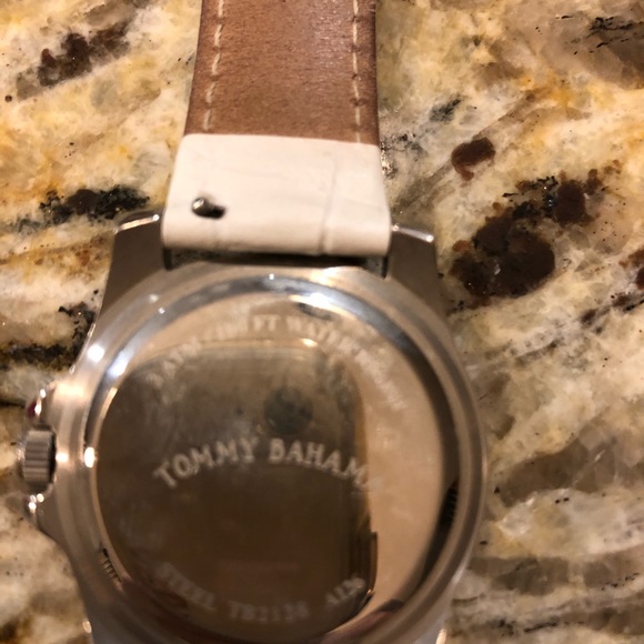 TB Watch - Picture 5 of 6